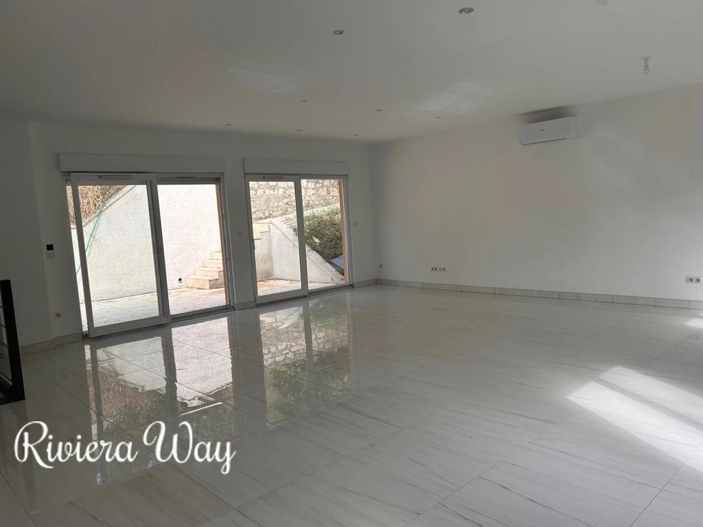 5 room villa in Mougins, photo #3, listing #103467336