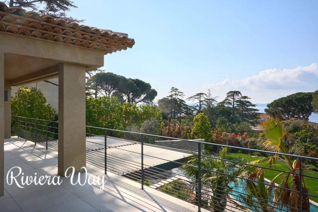 6 room villa in Sainte-Maxime, photo #6, listing #96940326