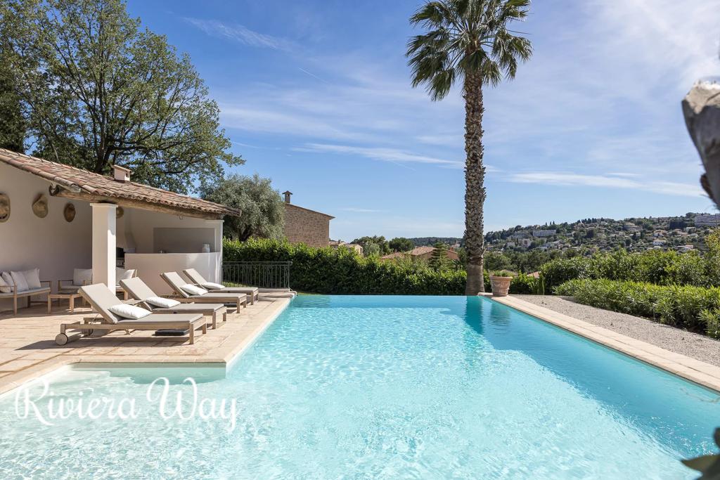 7 room villa in Tourrettes-sur-Loup, photo #2, listing #106463070