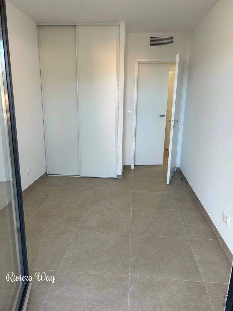 3 room apartment in Villeneuve-Loubet, 67 m², photo #7, listing #105127050