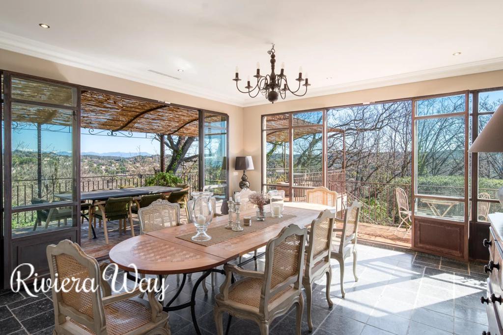 Villa in Mougins, photo #8, listing #105866628