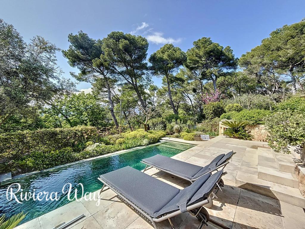 Villa in Mougins, photo #1, listing #103876164