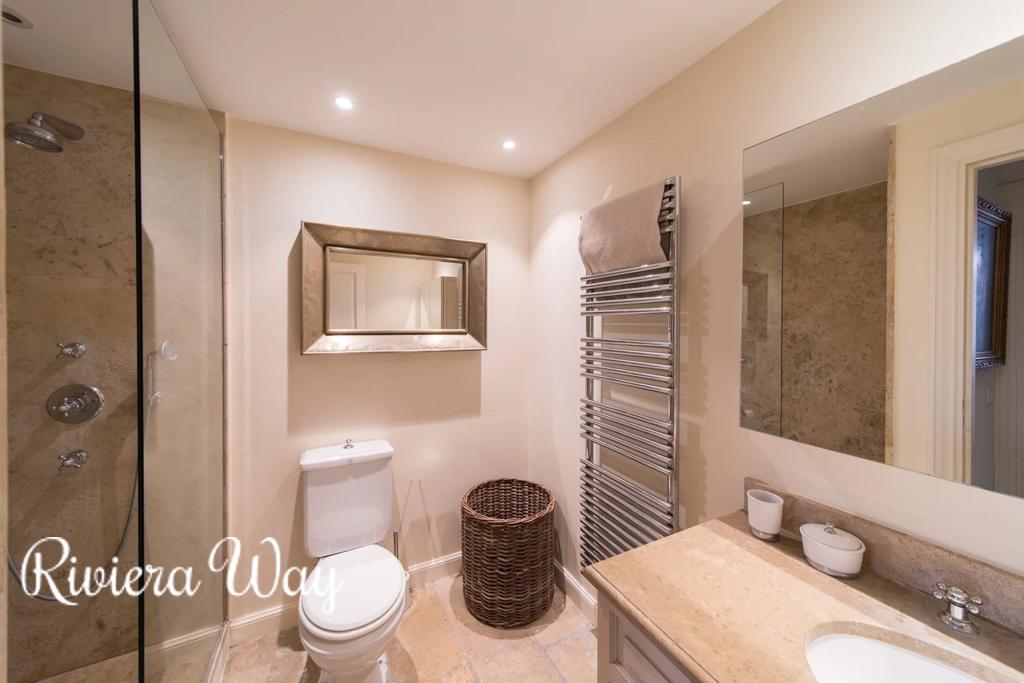 3 room villa in Mougins, photo #8, listing #105949116