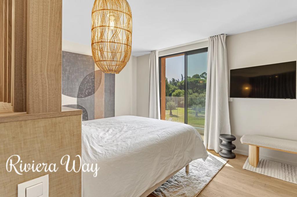 6 room villa in Ramatyuel, photo #9, listing #103968312