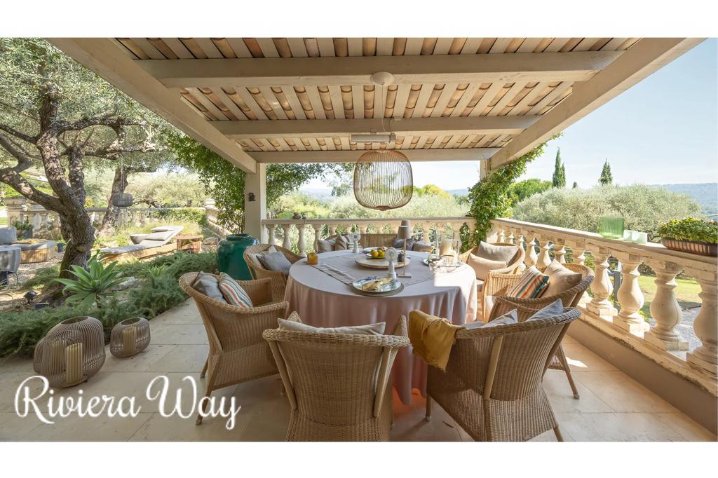 6 room villa in Fayence, photo #4, listing #99483678