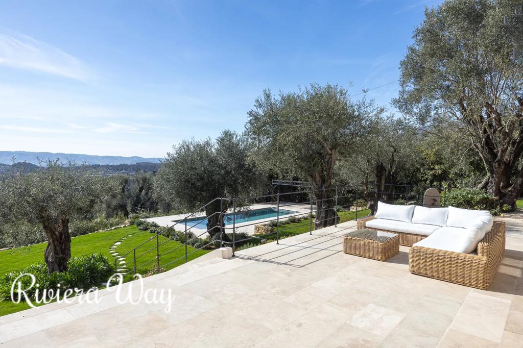 9 room villa in Chateauneuf-Grasse, photo #5, listing #102083814