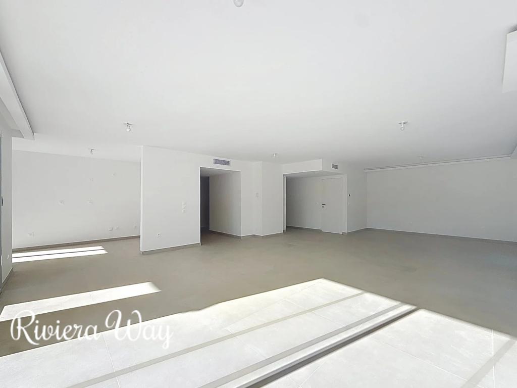 5 room new home in Le Cannet, photo #6, listing #90658050