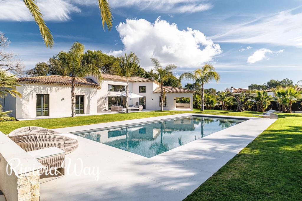 Villa in Mougins, photo #2, listing #105519414