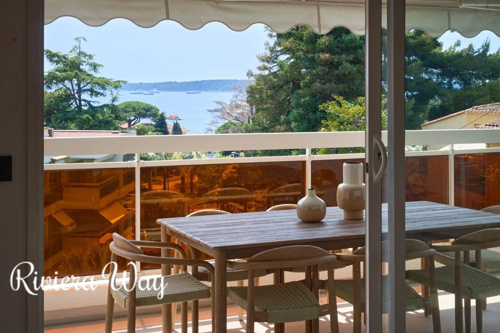 5 room apartment in Californie - Pezou, photo #9, listing #103896702