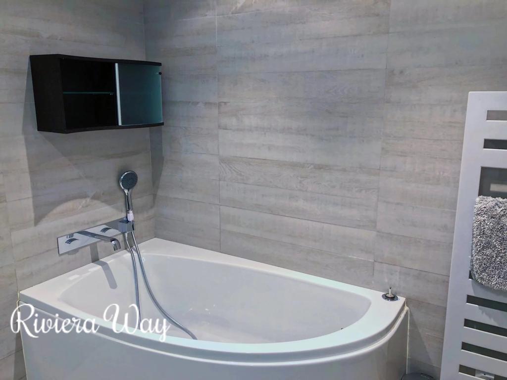 5 room apartment in Le Cannet, photo #10, listing #104508306