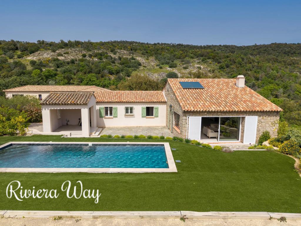 5 room villa in Le Plan-de-la-Tour, photo #3, listing #107177364