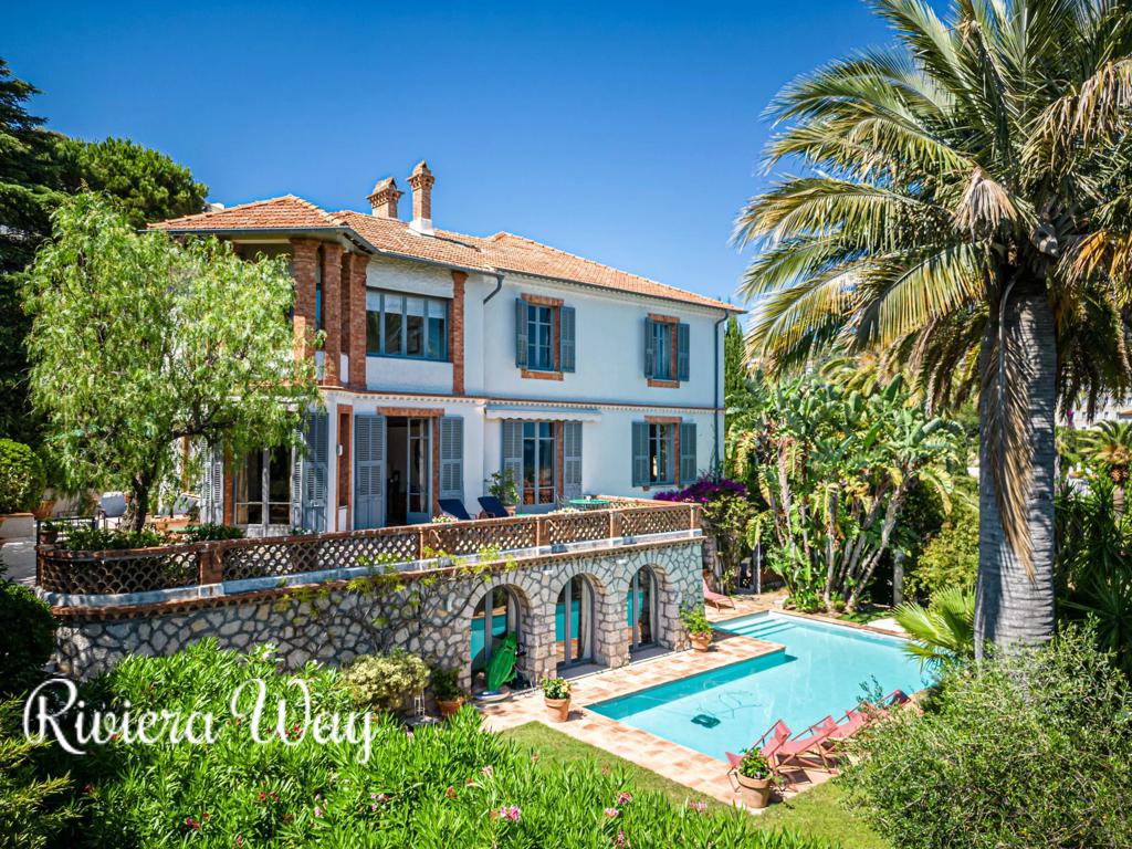 9 room villa in Cannes, photo #9, listing #101508624