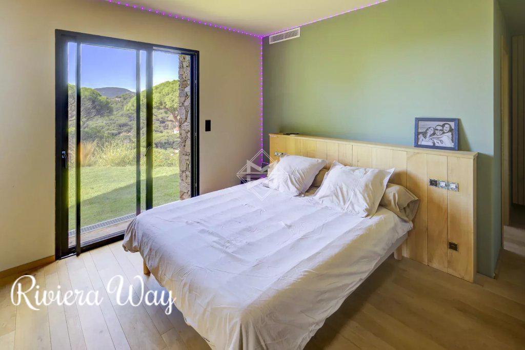 Villa in La Croix-Valmer, 365 m², photo #10, listing #104698650