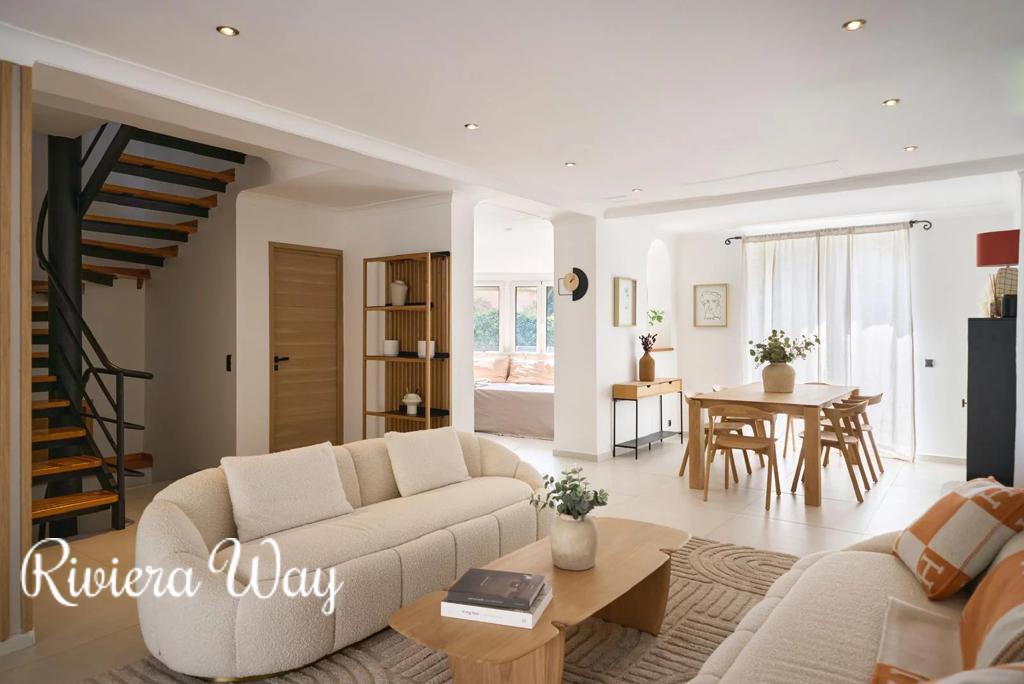 7 room villa in Le Cannet, photo #8, listing #103257000
