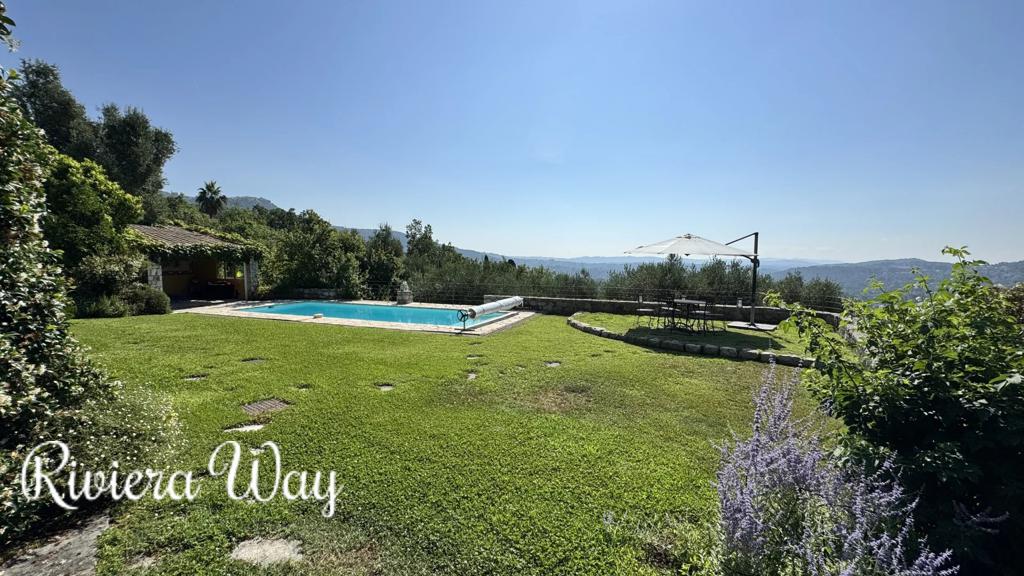 10 room villa in Le Tignet, photo #8, listing #99360156