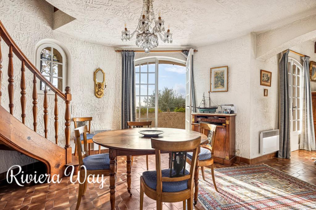 5 room villa in Grasse, photo #6, listing #98902440