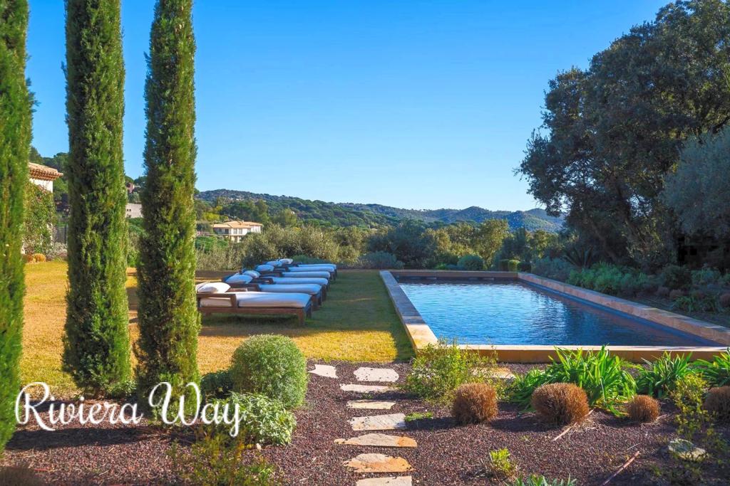 Villa in La Croix-Valmer, photo #3, listing #105455364