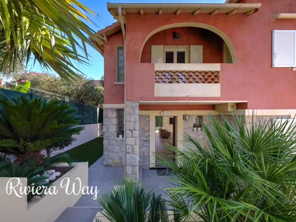 5 room villa in Cap d'Antibes, photo #5, listing #105552132