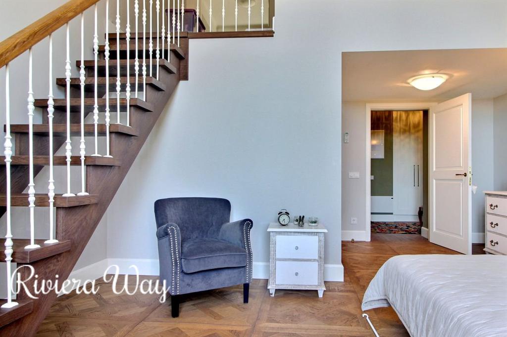 5 room apartment in Roquebrune — Cap Martin, 162 m², photo #9, listing #94404954