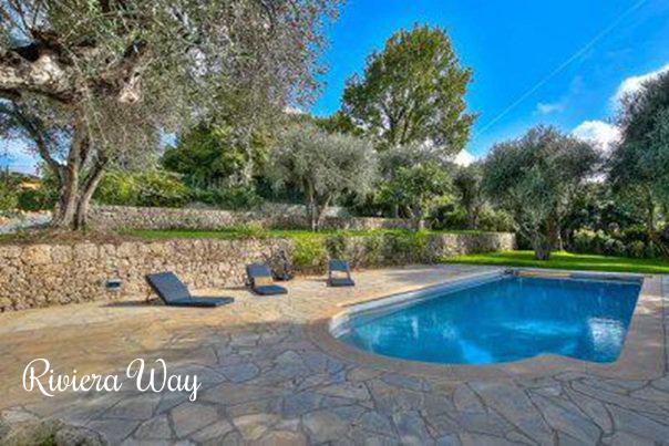 Villa in Mougins, 230 m², photo #3, listing #104271510