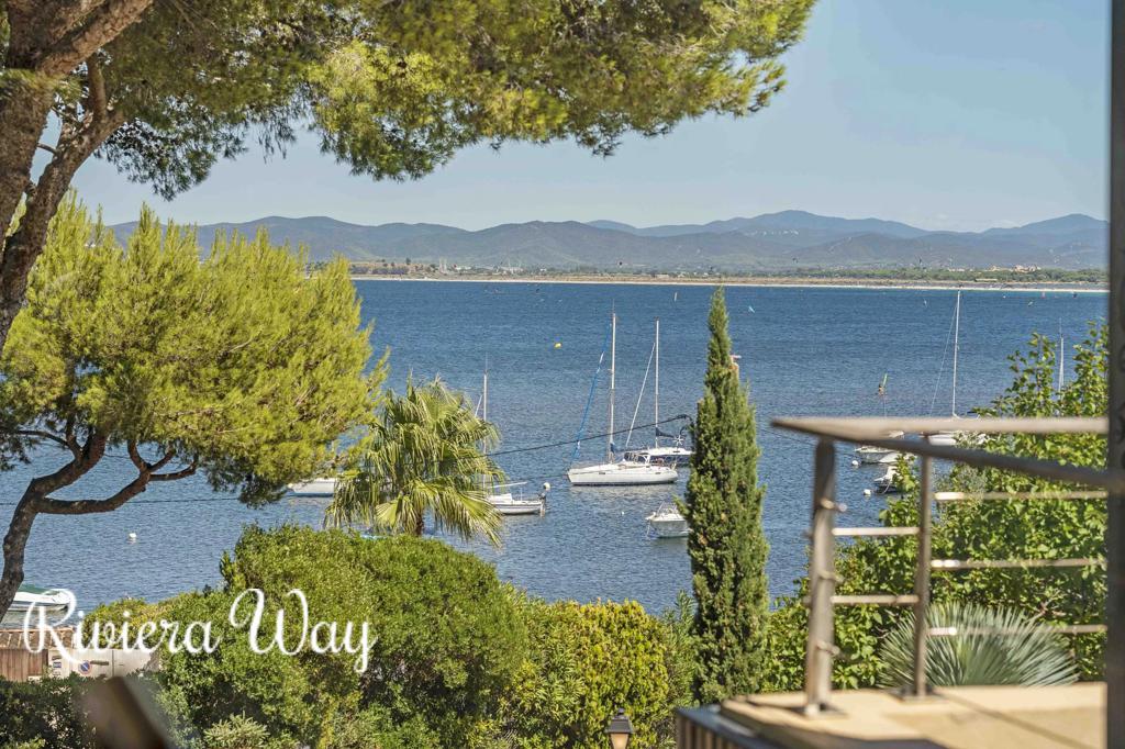6 room villa in Hyères, photo #4, listing #104106828