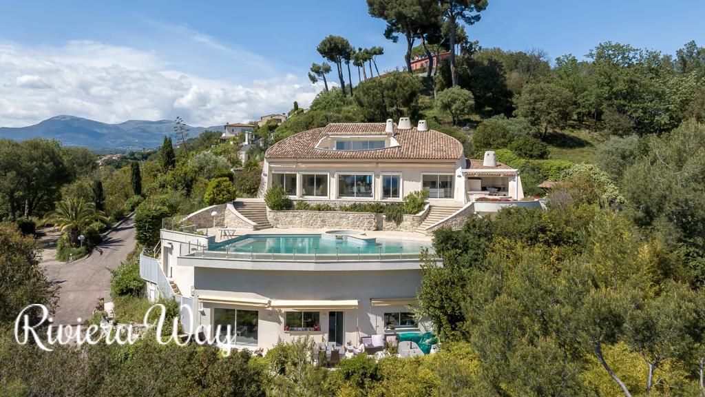 8 room villa in Cagnes-sur-Mer, photo #9, listing #99550332