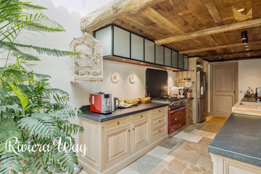 10 room villa in Fayence, photo #5, listing #103169178