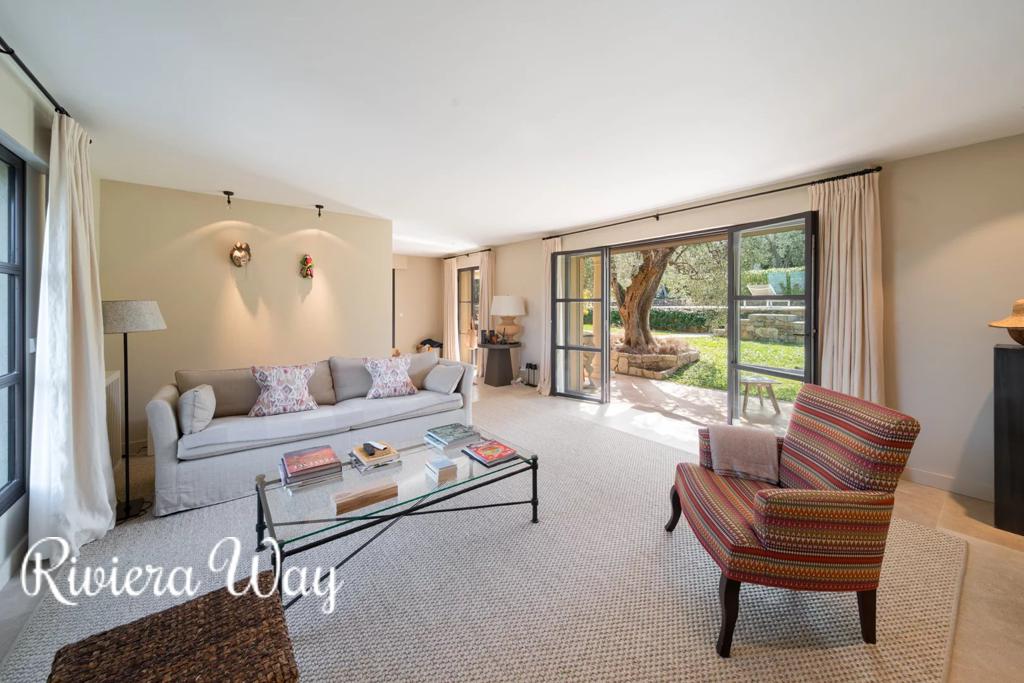 4 room villa in Muan-Sarthe, photo #3, listing #105891744