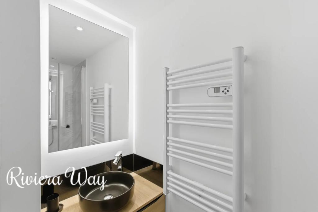 3 room apartment in Cannes, photo #10, listing #105884940