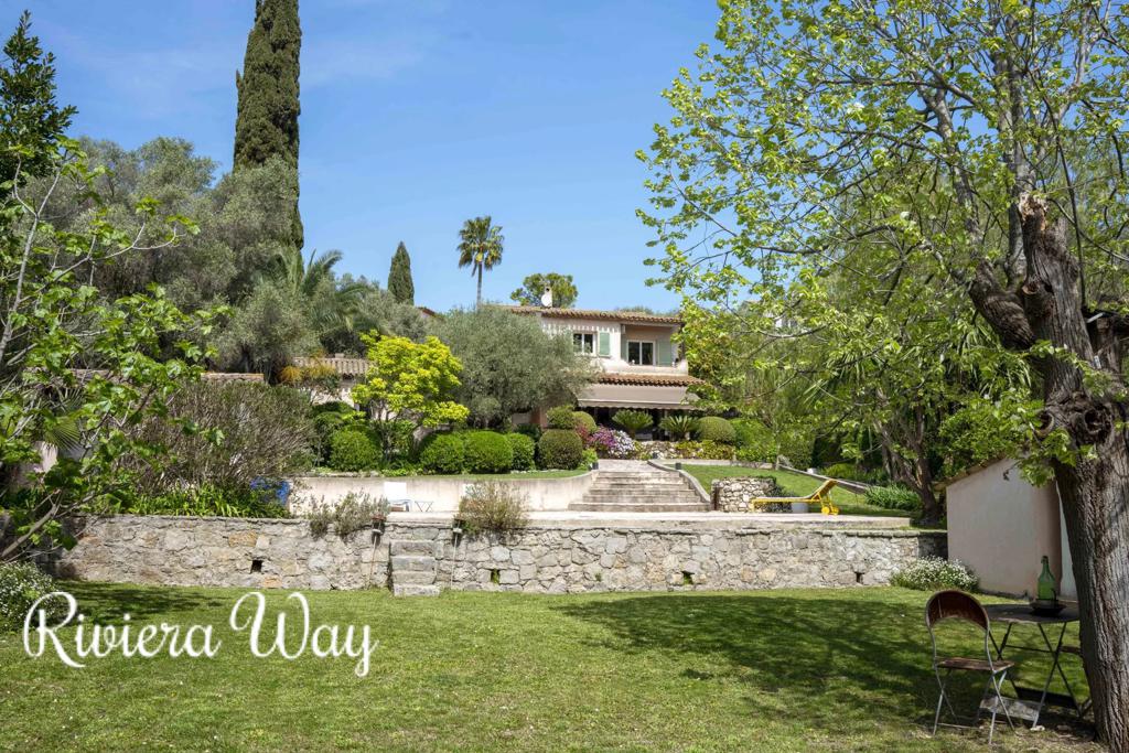 7 room villa in Mougins, photo #1, listing #103075182