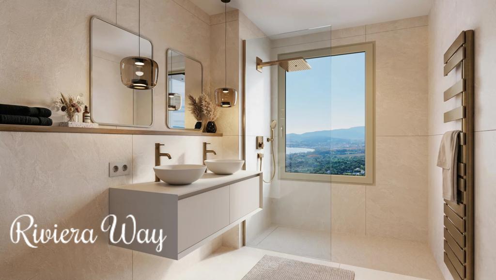 6 room villa in Grimaud, photo #5, listing #106360968