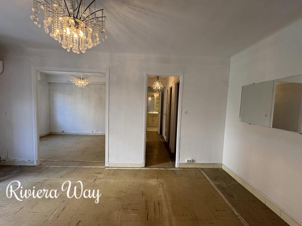 3 room apartment in Antibes, photo #10, listing #103123986