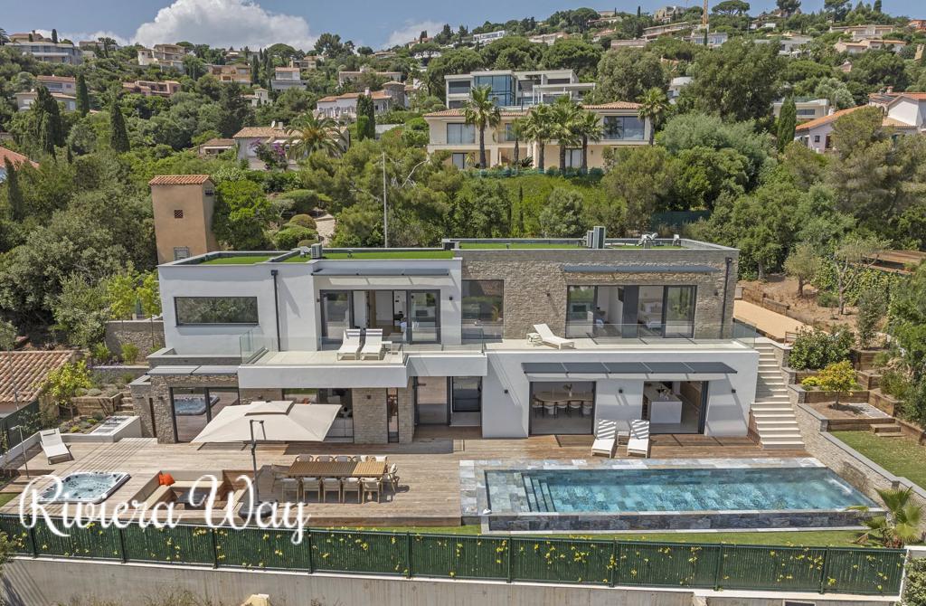 6 room villa in Roquebrune-sur-Argens, photo #5, listing #103364772