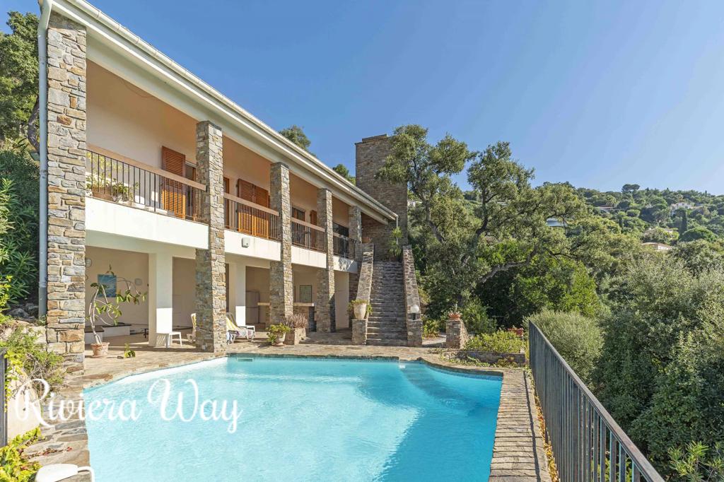 Villa in Le Lavandou, photo #6, listing #104398854