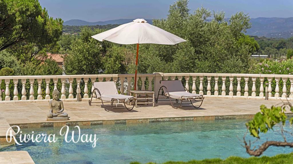 6 room villa in Gassin, photo #6, listing #103777926