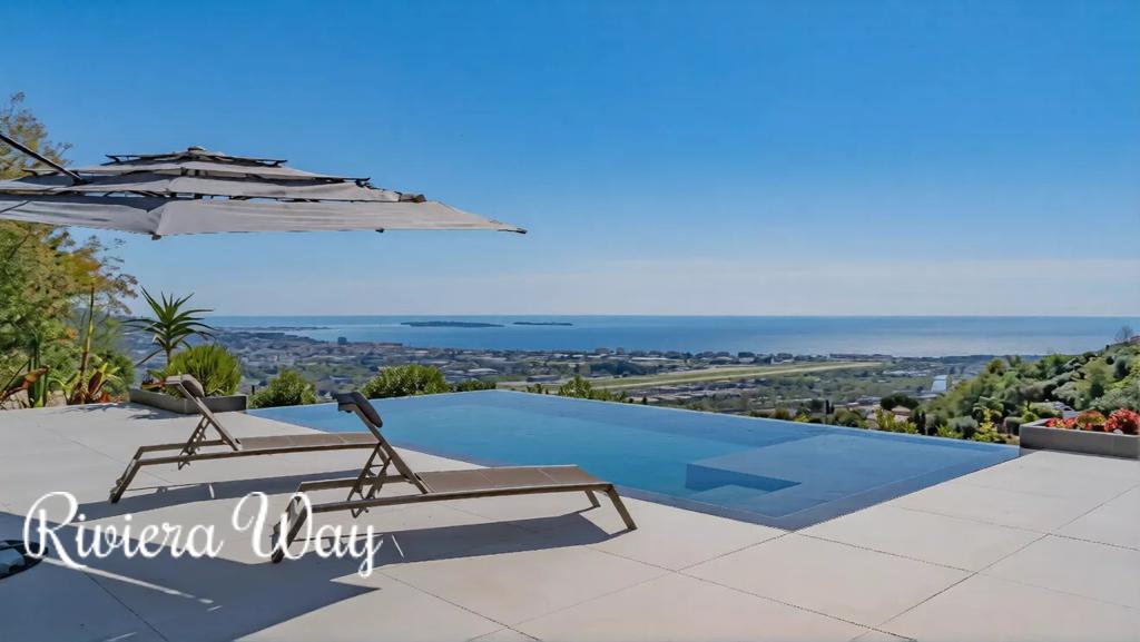5 room villa in Mandelieu-la-Napoule, photo #1, listing #106623132
