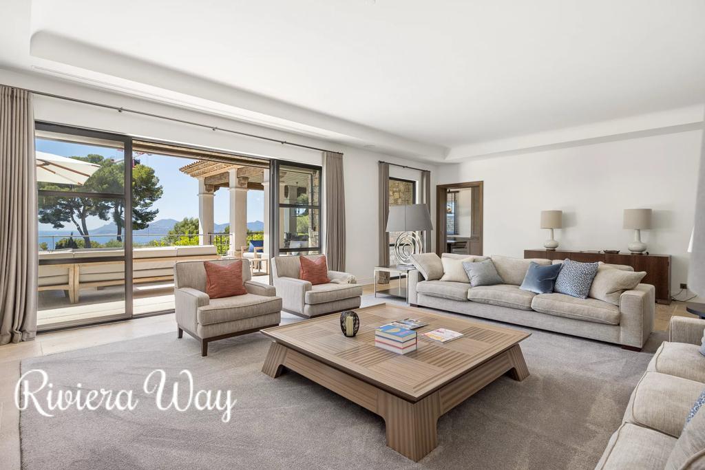 Villa in Cannes, 589 m², photo #2, listing #106527330