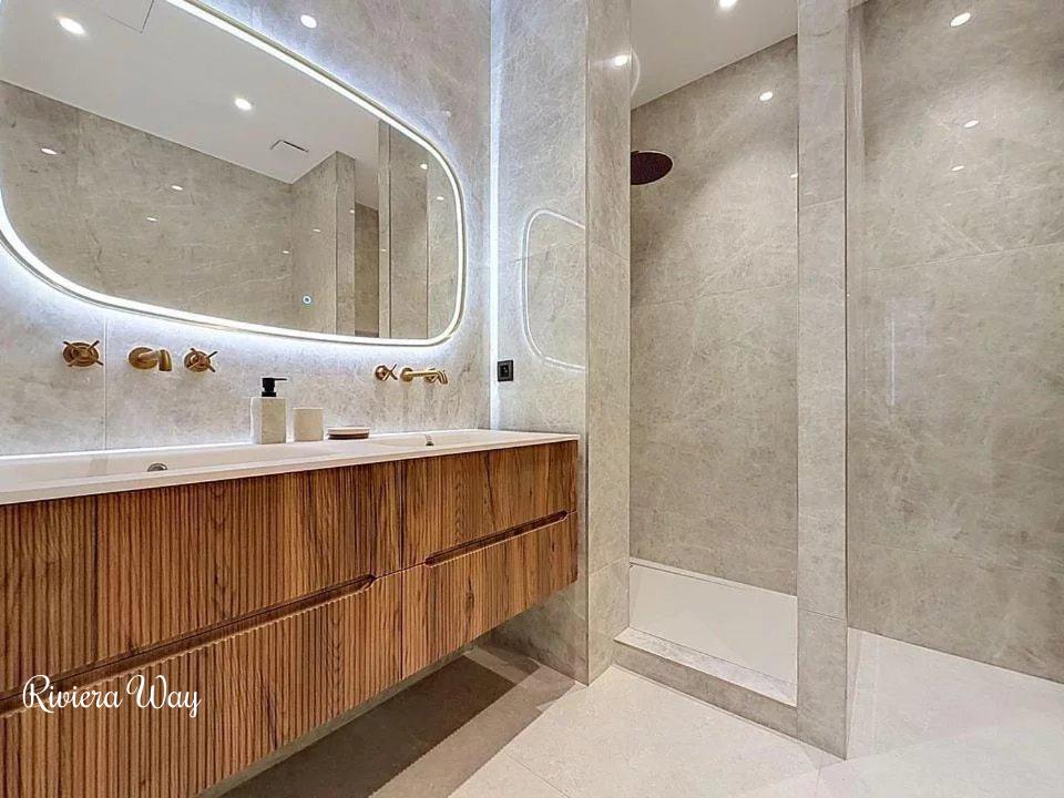 3 room apartment in Cannes, photo #3, listing #106824354