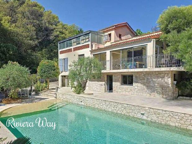 7 room villa in Èze, 250 m², photo #1, listing #104372688