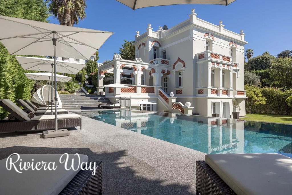 5 room villa in Cap d'Antibes, photo #5, listing #103975620