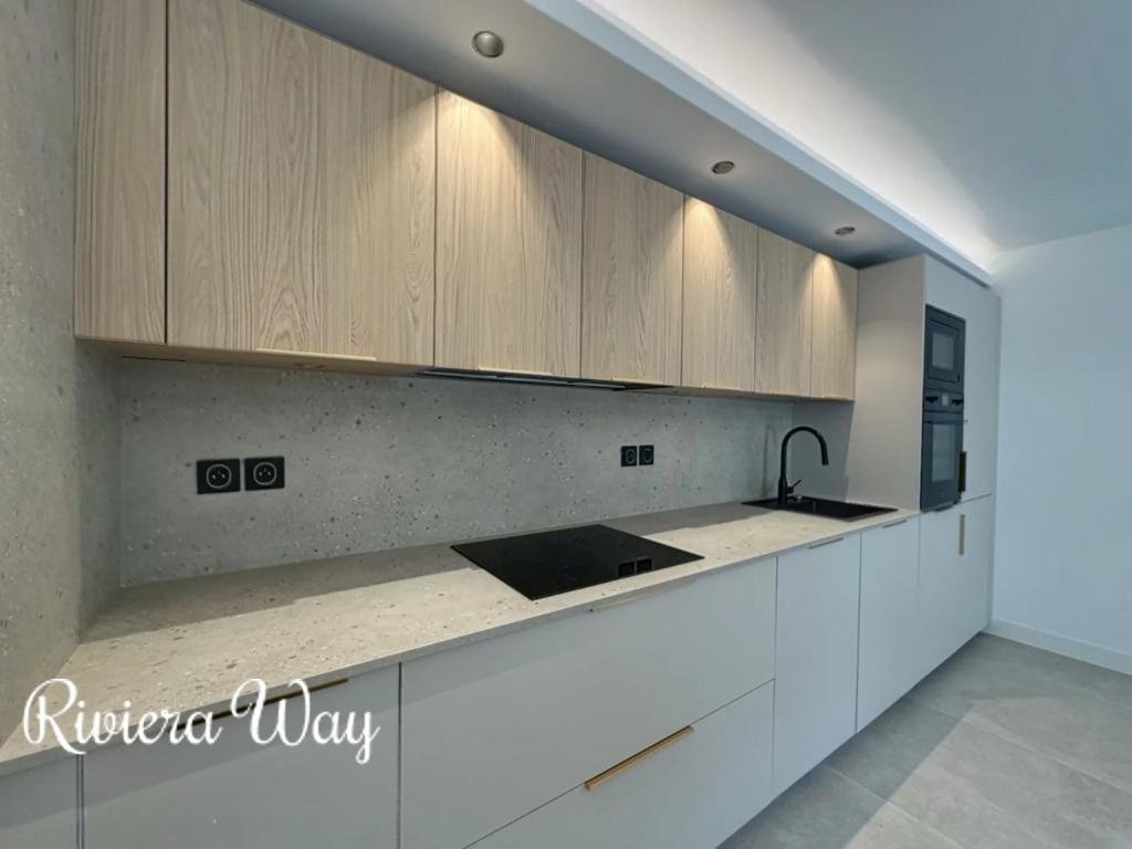 2 room apartment in Californie - Pezou, photo #1, listing #104604990