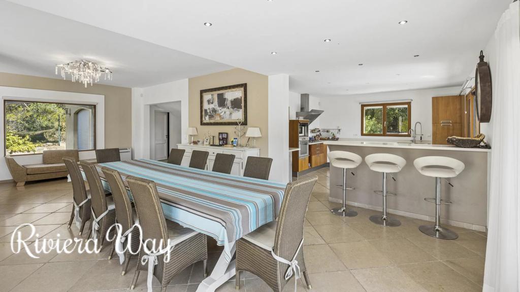 6 room villa in Fayence, photo #6, listing #106819062