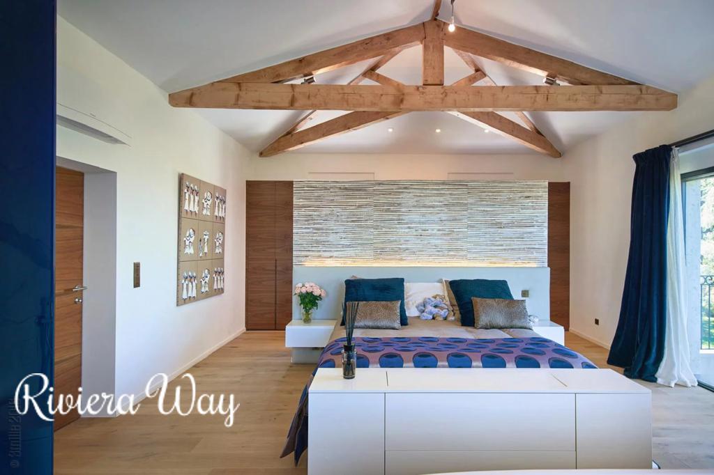 6 room villa in Gassin, photo #9, listing #102861570