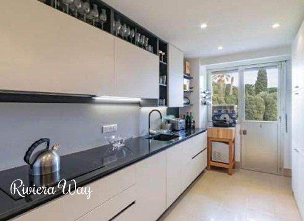 4 room apartment in Cannes, 135 m², photo #9, listing #103227516