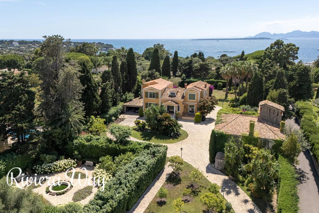 Villa in Cap d'Antibes, photo #9, listing #100078944