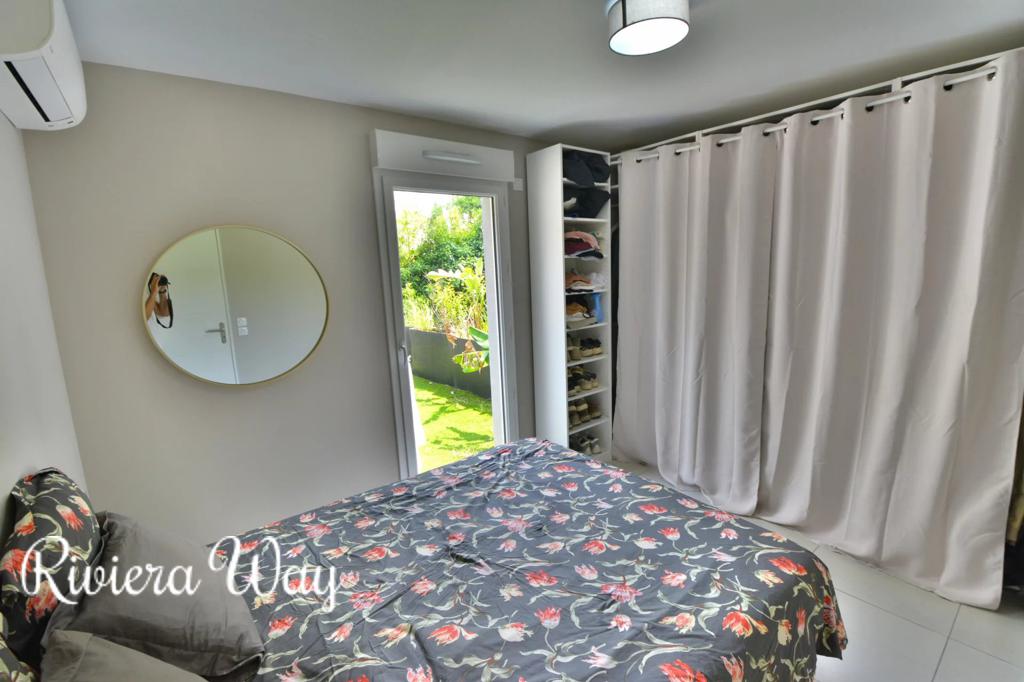 2 room apartment in Golf Juan, photo #7, listing #103280814