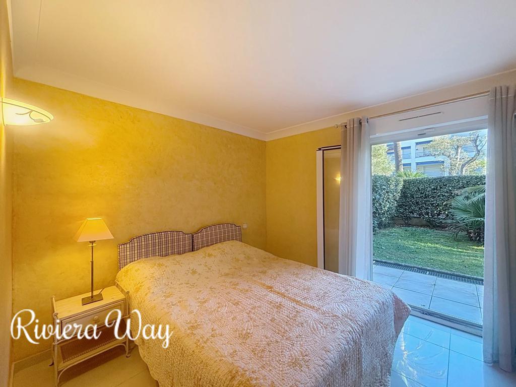 3 room apartment in Cap d'Antibes, photo #9, listing #104909238