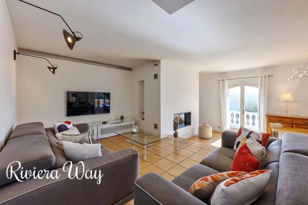 5 room villa in Gattières, photo #1, listing #103064136