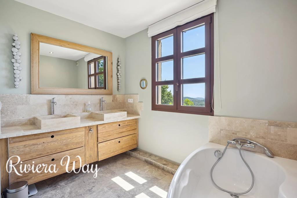 7 room villa in Chateauneuf-Grasse, photo #4, listing #103841724