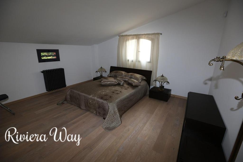 7 room villa in Nice, 400 m², photo #10, listing #70403340